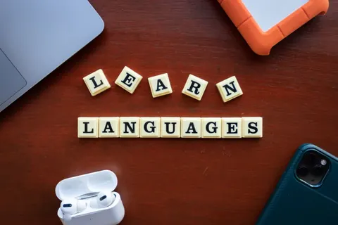 Echo Loop：用 AI 把「听不懂」练成「说得出」的英语听说训练 App